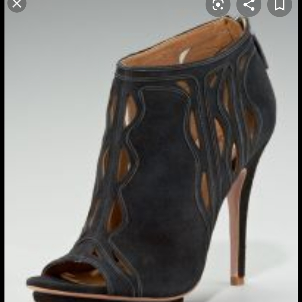 Black suede Elie Tahari  open toe booties